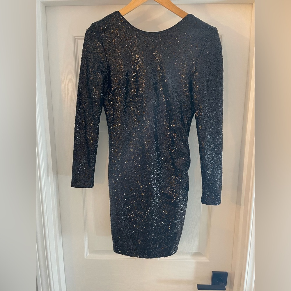 H&M BLACK LONG SLEEVE SEQUIN DRESS NEW WITH TAGS